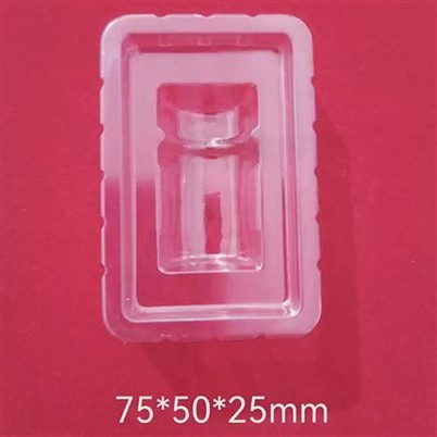 چوڑی شیشیوں کے لیے پلاسٹک کی ٹرے۔